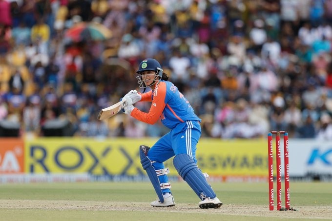 Colombo : LIVE IND-W vs SL-W ત્રિકોણીય શ્રેણીનો ફાઈનલ લાઈવ સ્કોર