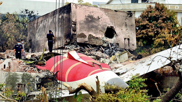 Plane Crash | Daily News Stock
