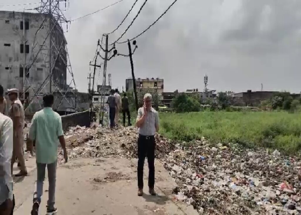 surat daily news stock 